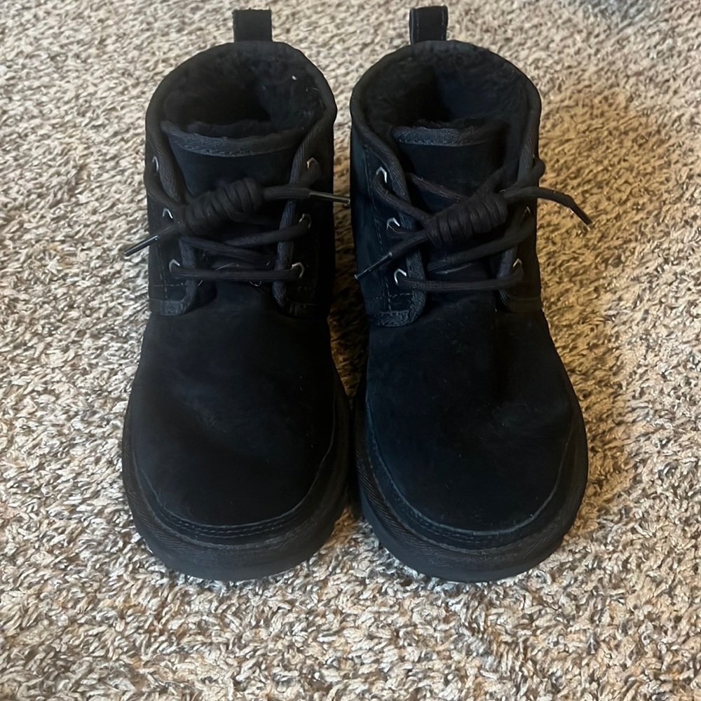 Ugg ankle boots, black, size 8
